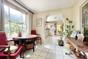 Photo 27- click for photo gallery